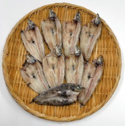 画像1: 目ひかり　1カゴ（7枚〜8枚入）